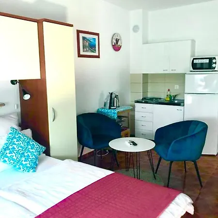 Navetta 2 Guest house Fazana