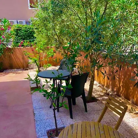 Guest house Navetta 2 4*
